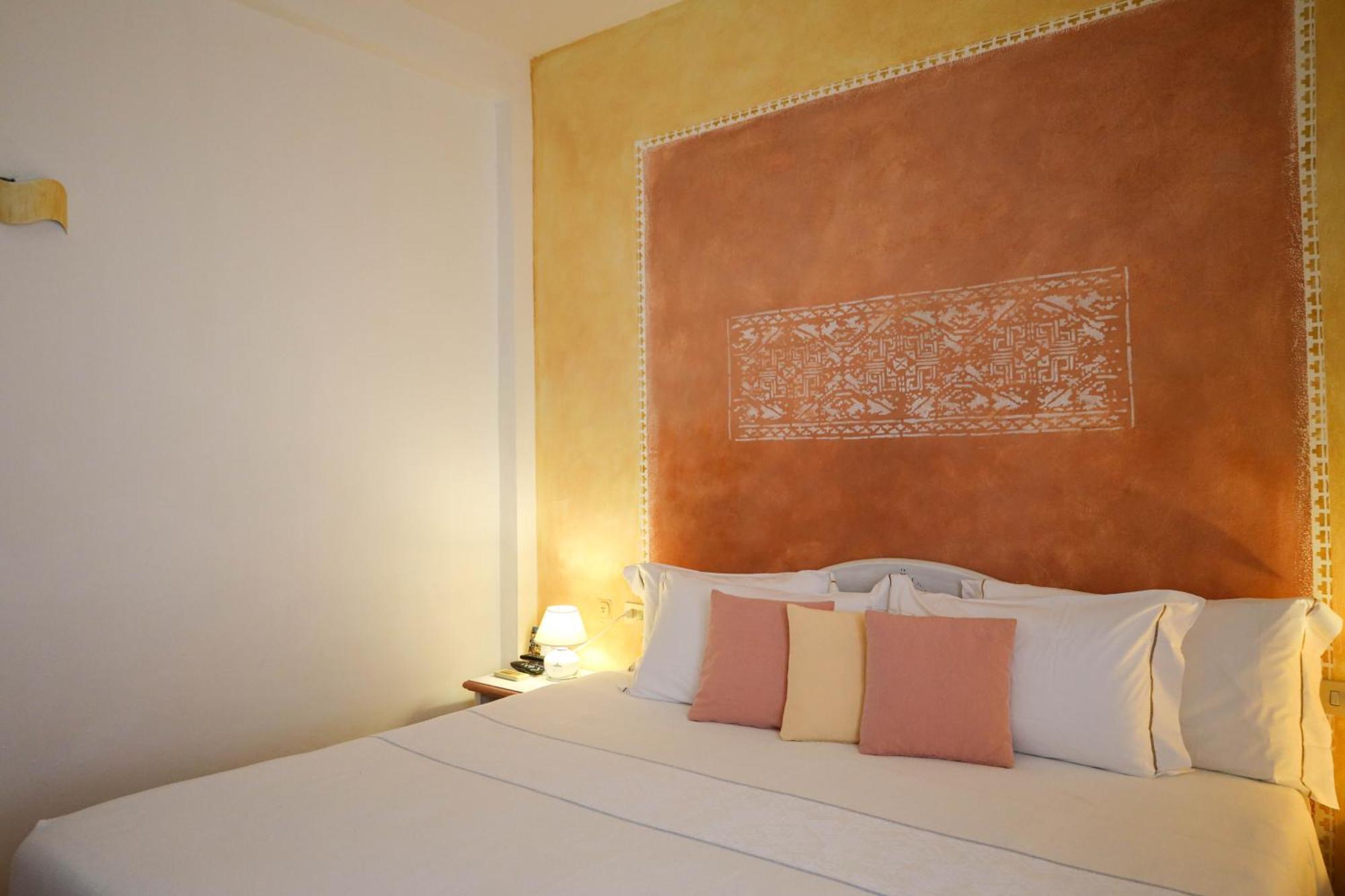 Boutique Hotel Sant'Andrea & Relais サン・パンタレオ エクステリア 写真