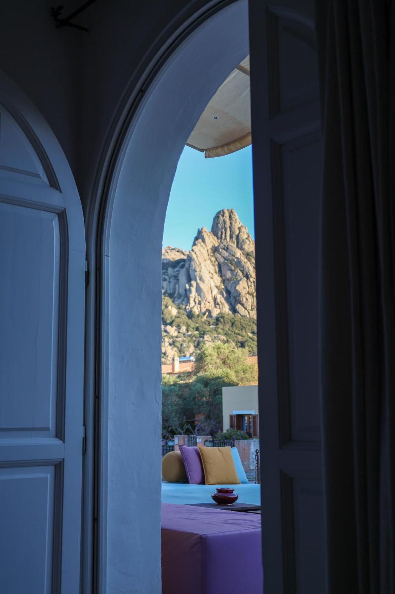 Boutique Hotel Sant'Andrea & Relais サン・パンタレオ エクステリア 写真