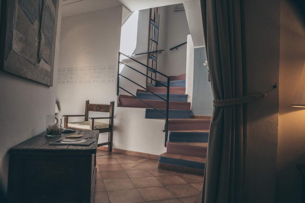 Boutique Hotel Sant'Andrea & Relais サン・パンタレオ エクステリア 写真
