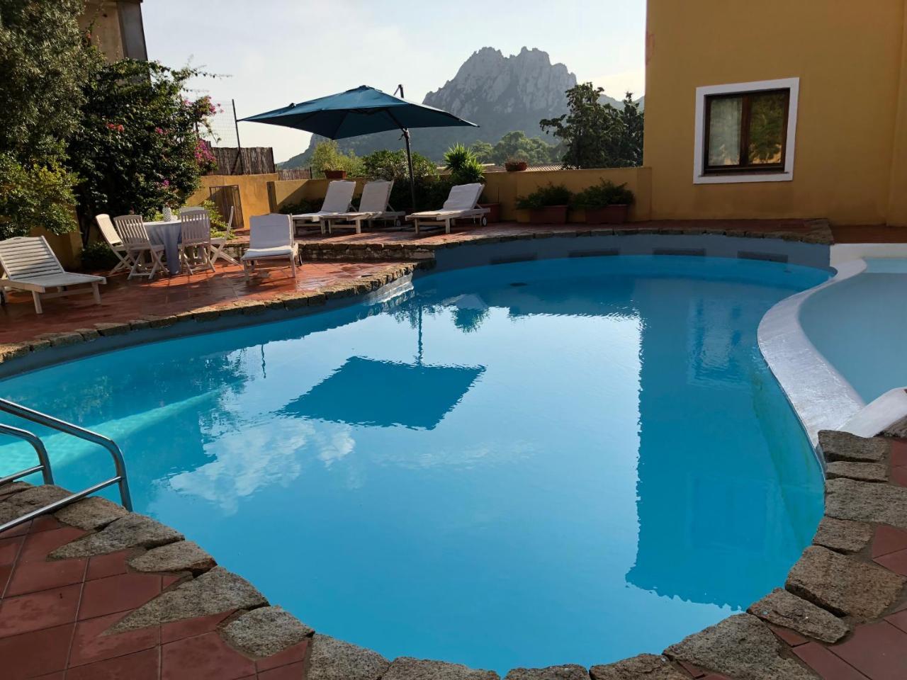 Boutique Hotel Sant'Andrea & Relais サン・パンタレオ エクステリア 写真