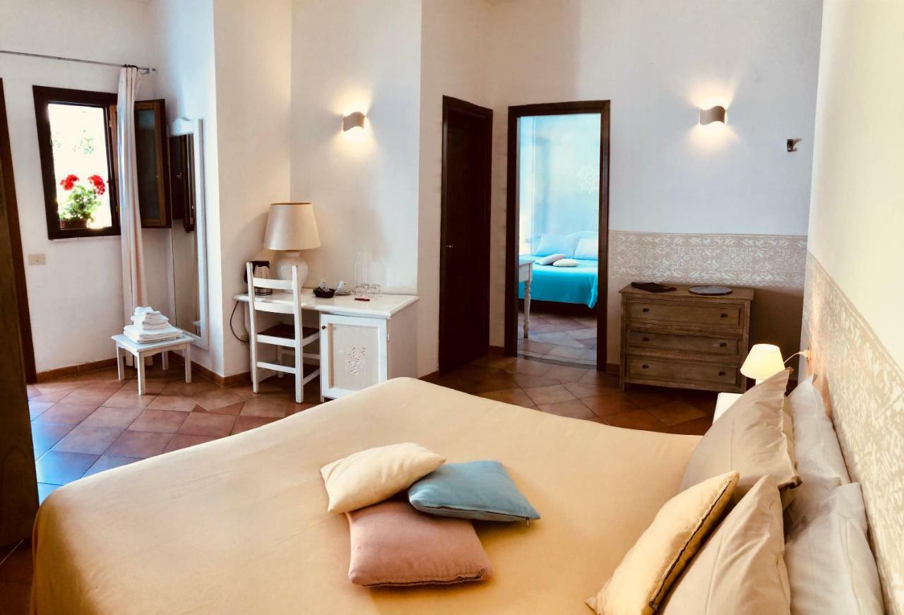 Boutique Hotel Sant'Andrea & Relais サン・パンタレオ エクステリア 写真