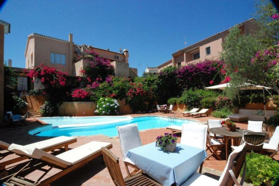 Boutique Hotel Sant'Andrea & Relais サン・パンタレオ エクステリア 写真