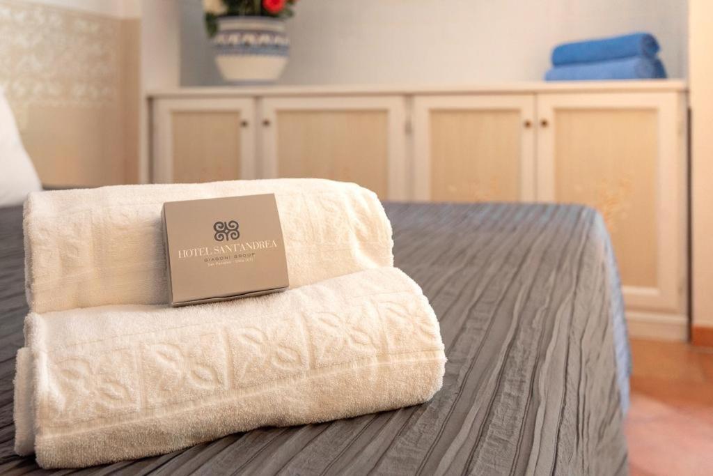 Boutique Hotel Sant'Andrea & Relais サン・パンタレオ エクステリア 写真